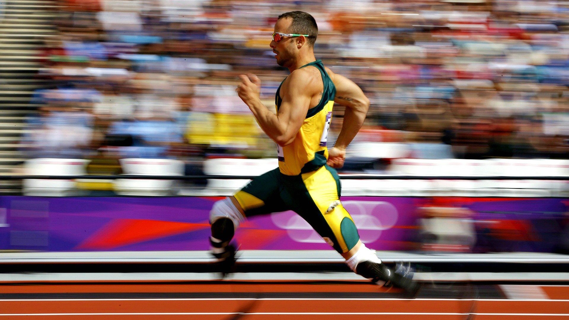 跳水难点克服突尼斯动作流畅，跳水 凸